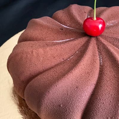 Recette du gâteau 100% chocolat cerises